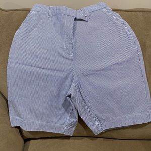 Ladies Lands end shorts